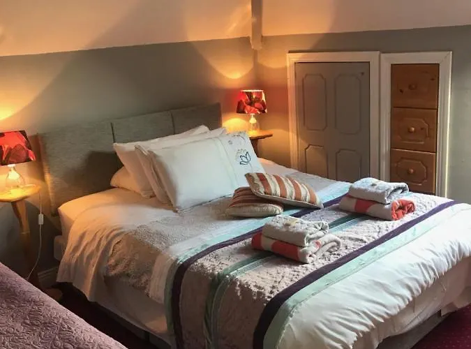 Panzió Aurora House